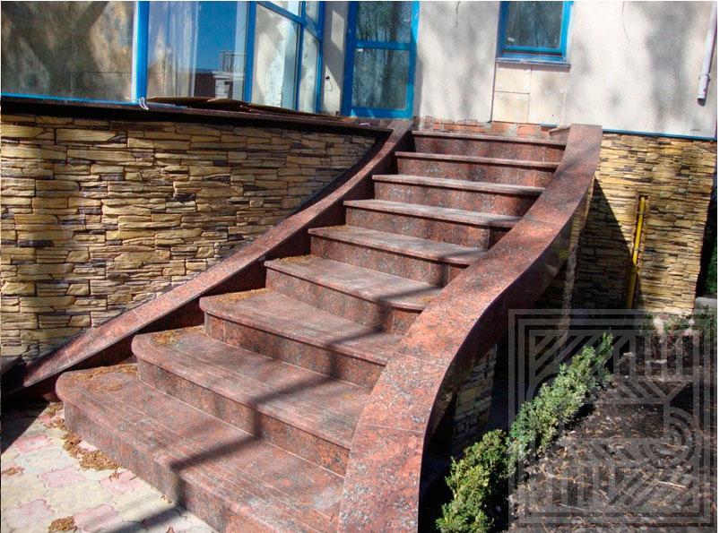 Сходи з Капустянського граніту stair-granite - LARGE 27