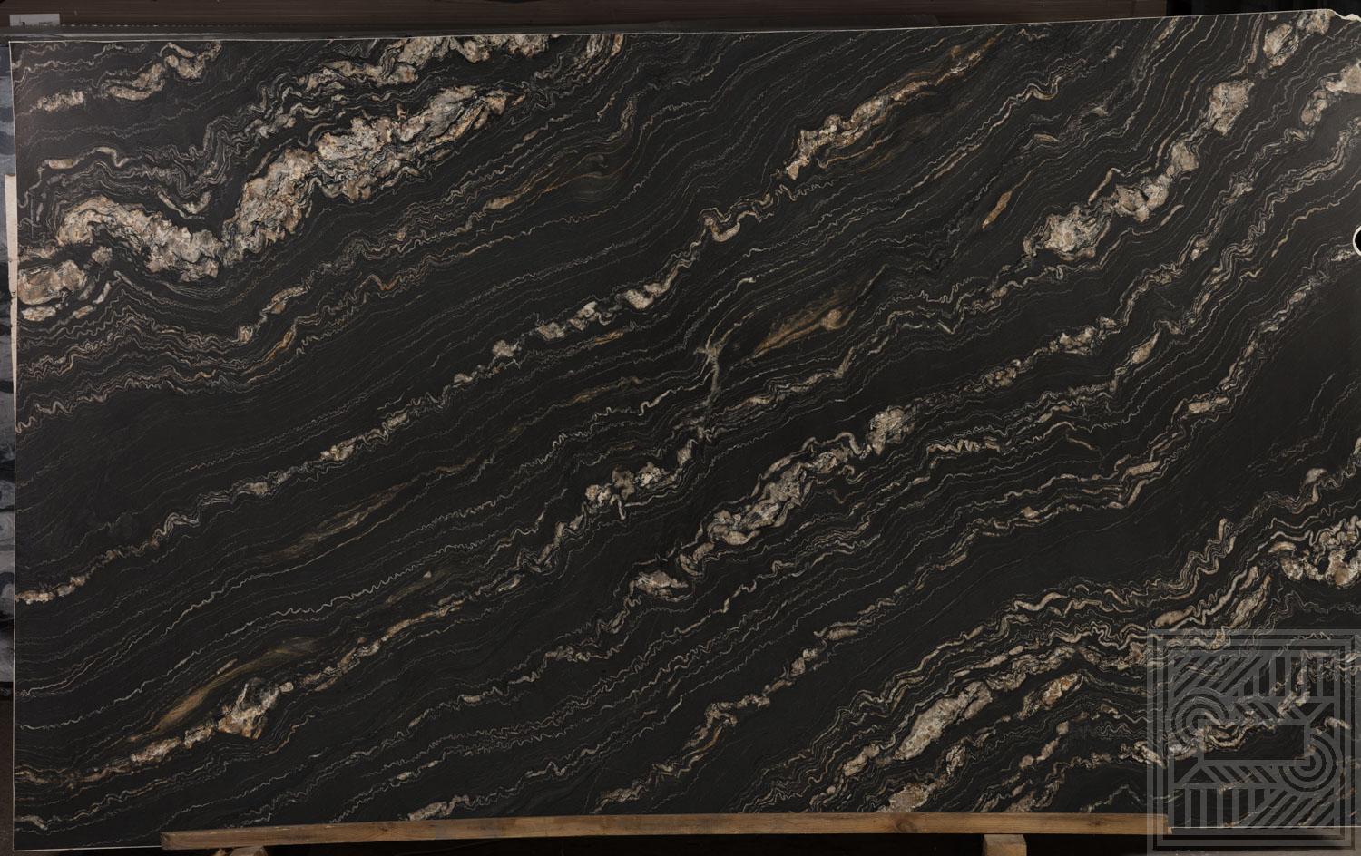 Quarzite Portoro satinato (20 mm) natural-quartzite-ru - 060A2955