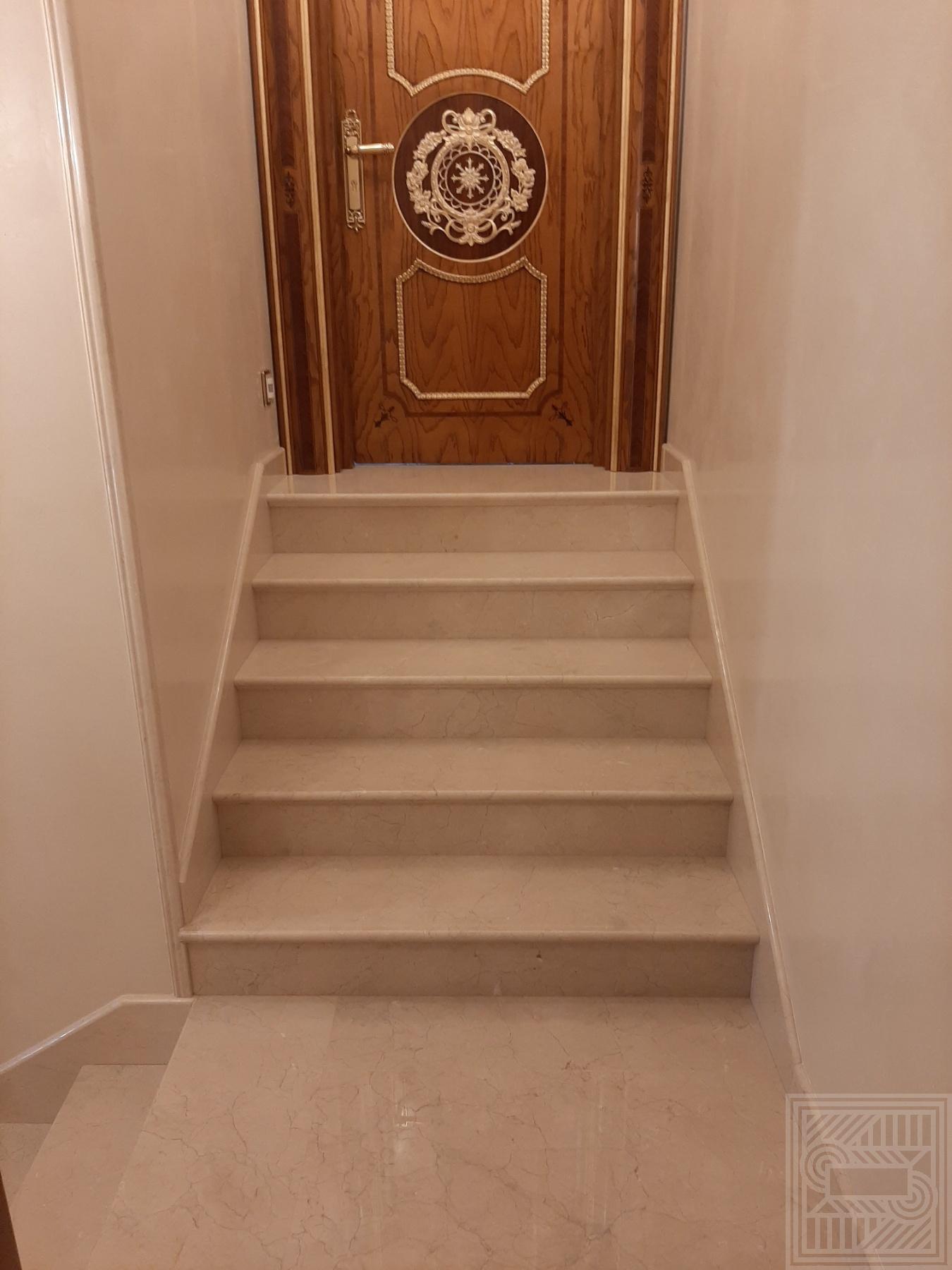 Сходи з мармуру Crema Marfil stair-marble - stupeni Crema Marfil 3
